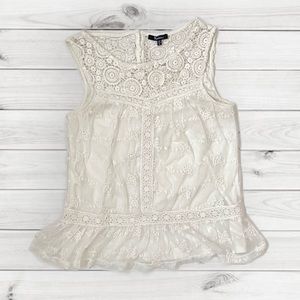 Monteau Lace Top